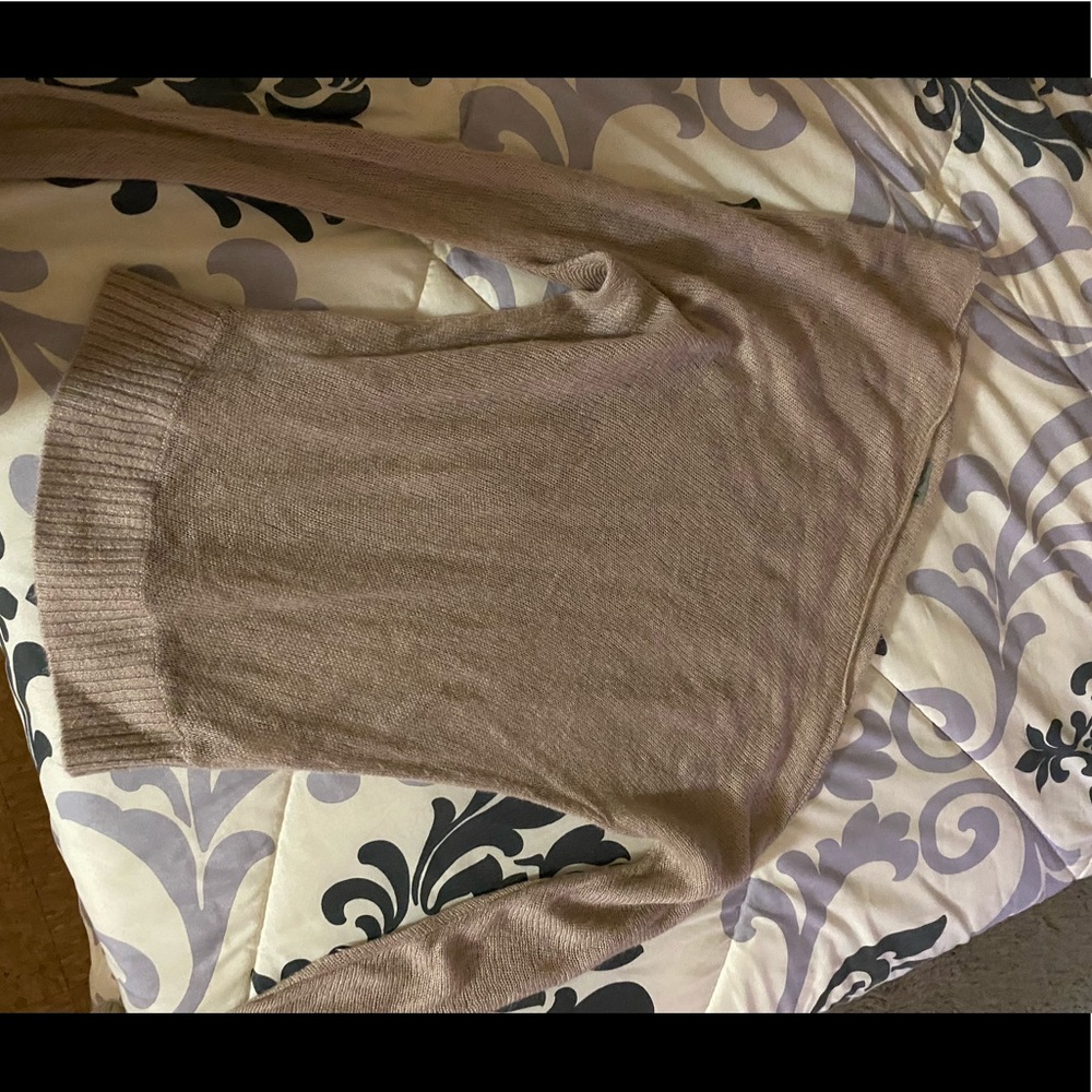 Long sleeve off shoulder shirt